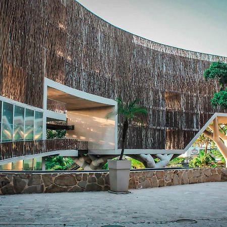 Courtyard By Marriott Tuxpan  Exterior photo