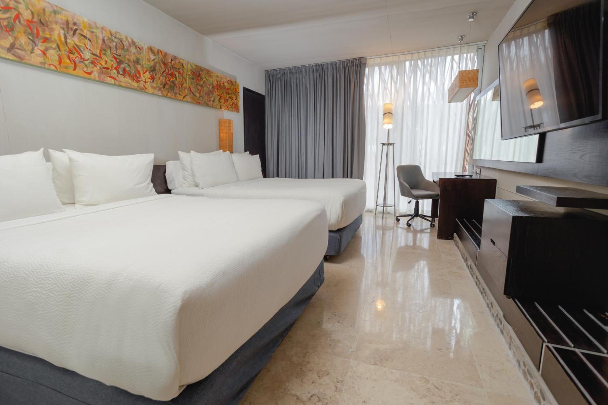 Courtyard By Marriott Tuxpan  Exterior photo